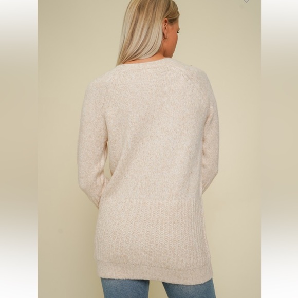 Cardigan Button Down V-Neck Cream size M. Like new! - Picture 6 of 11